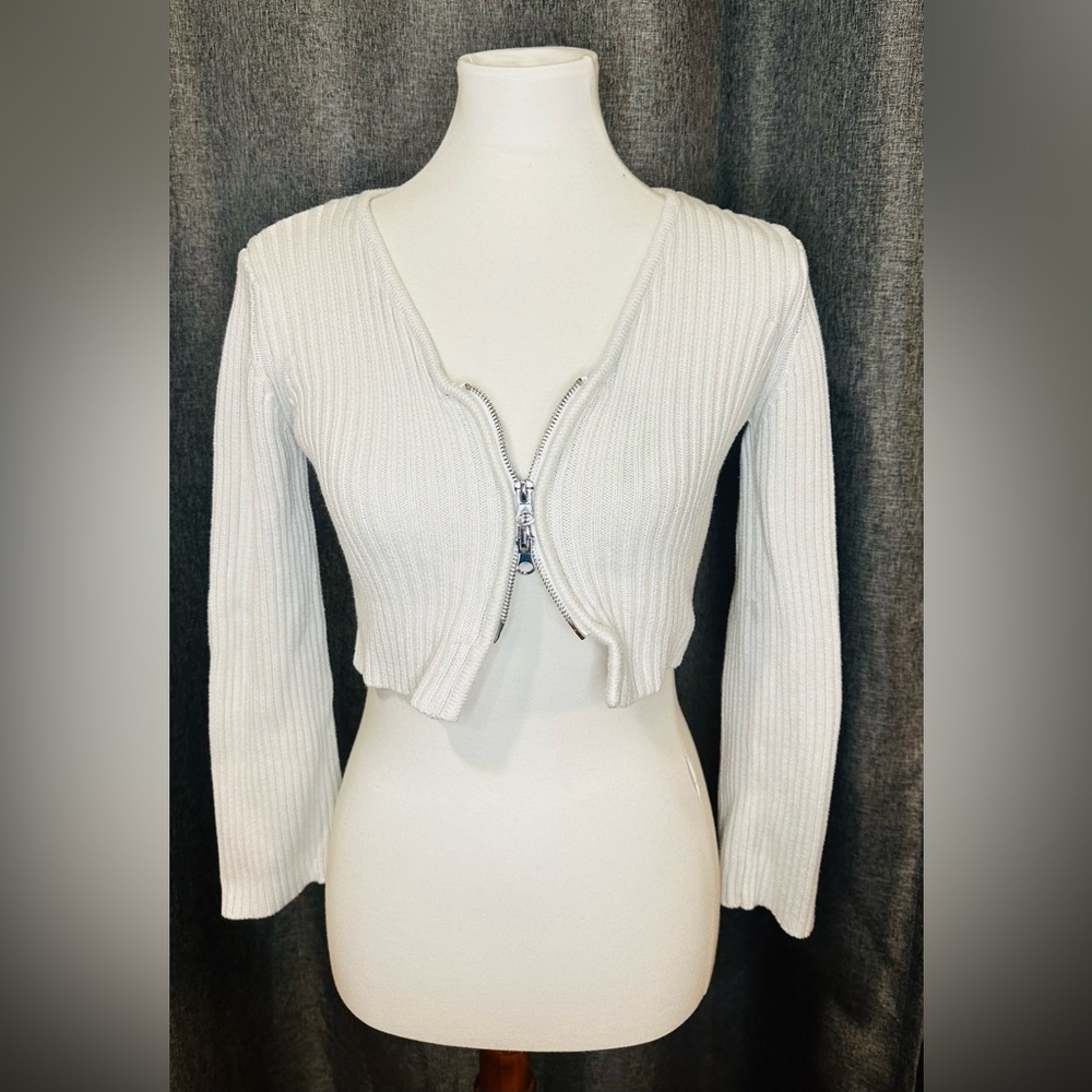 Garage White Ribbed Cropped Knit Sweater Sz Medium